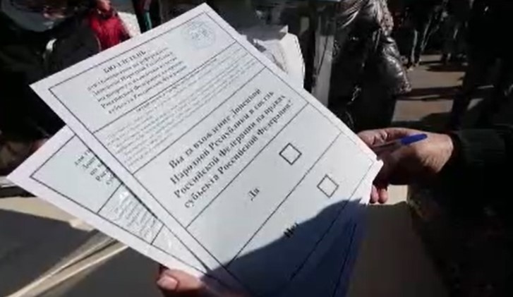В Украйна продължават референдумите за присъединяване към Русия на окупираните